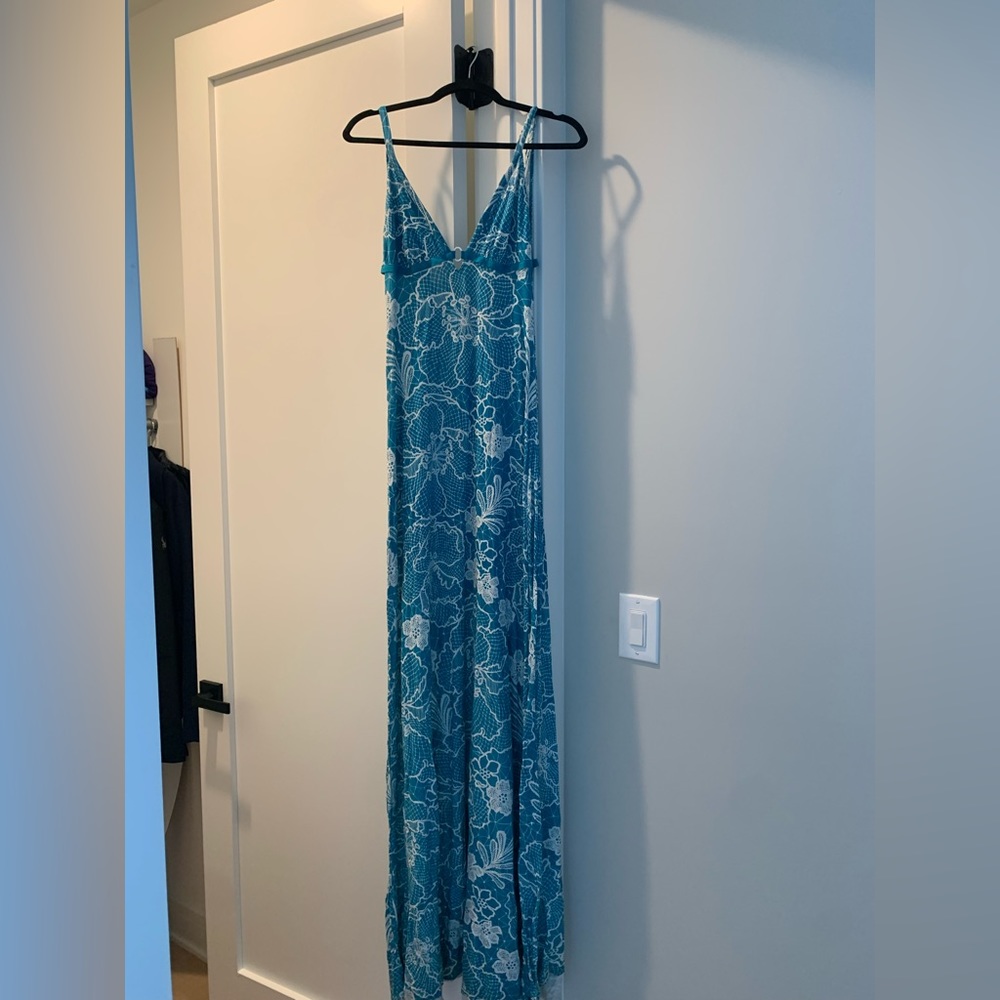 Resort Wear • Armani Exchange Tropical Maxi Dress • Small